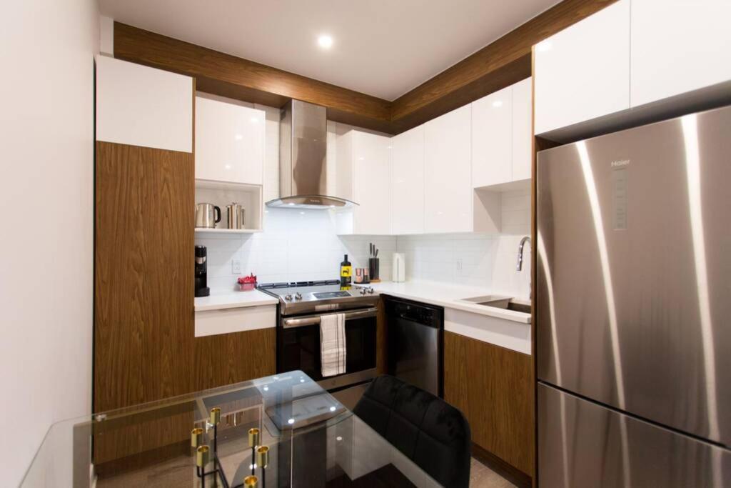 Live Like A Local In This Superb Loft By Den Stays 몬트리올 외부 사진